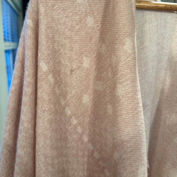 Gentle Fawn Medium/Large Blush & White Hermosa Cover Up/Kimono with Fringe Boho - Picture 5 of 10